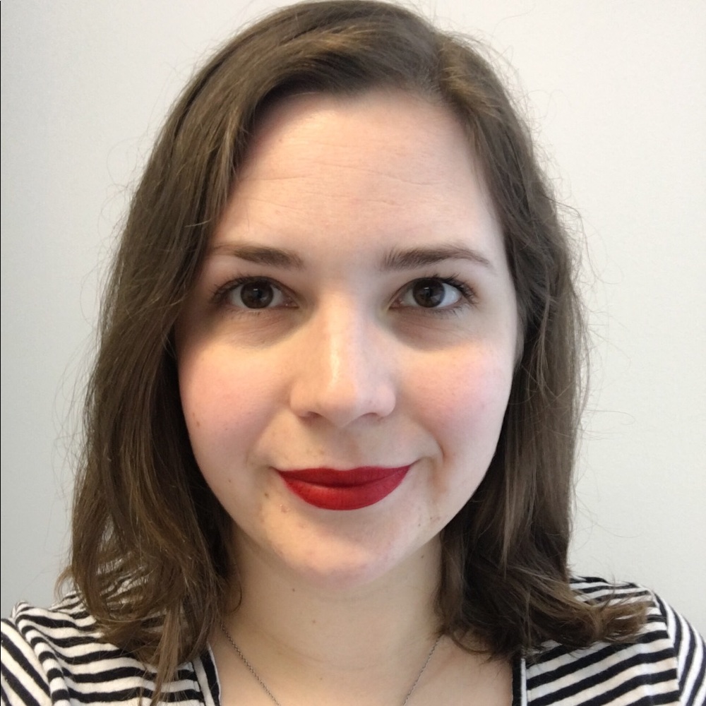 Meet your Posher, Elizabeth